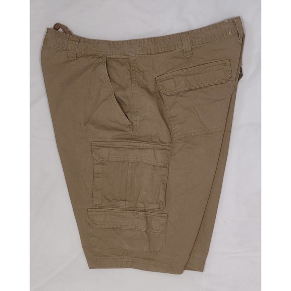 Old Mill cargo shorts 40" waist khaki tan mid length at the knee 100% cotton - Picture 5 of 6